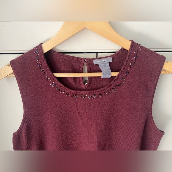 Pierre Cardin sleeveless knit tank top size L burgundy cotton blend beads accent - Picture 3 of 7